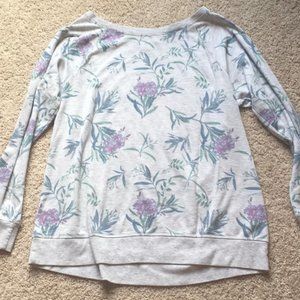 Pretty light sweatshirt